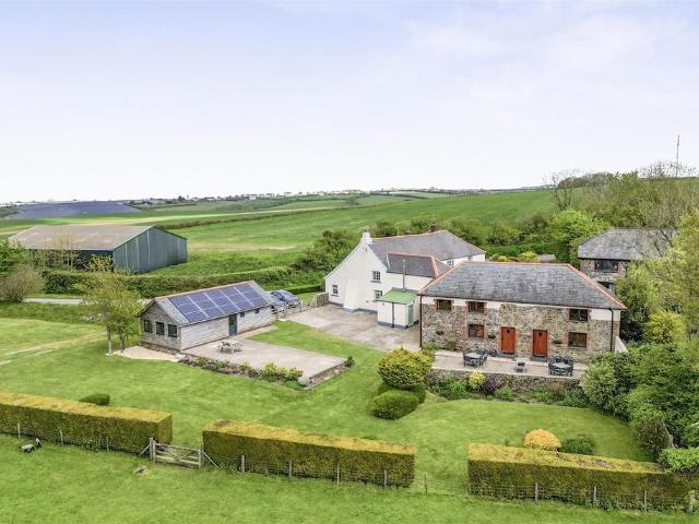 House for sale in Great Torrington, Brandis Corner