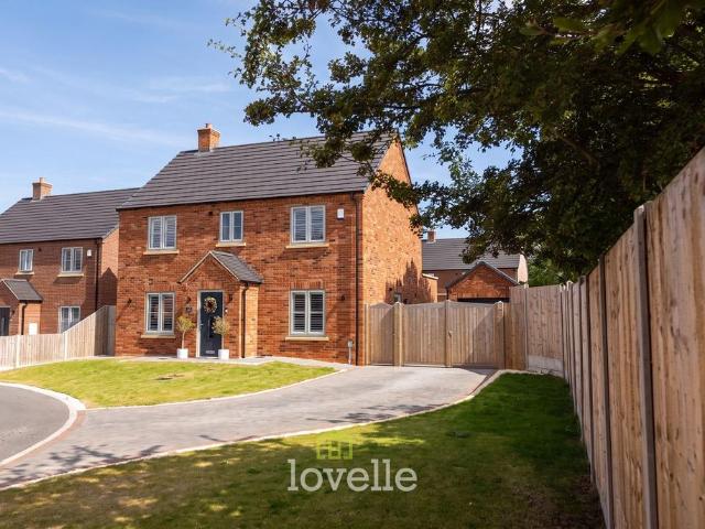 House for sale in Barnoldby Le Beck, North East Lincolnshire
