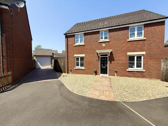House for sale in Aberaman, Wales