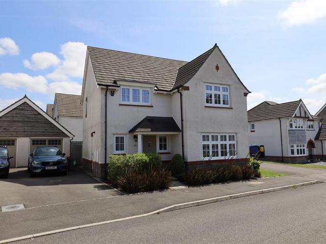 House for sale in Colwinston, Wales