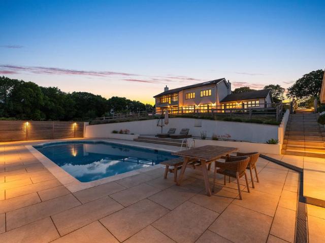 House for sale in Ashington, Poole
