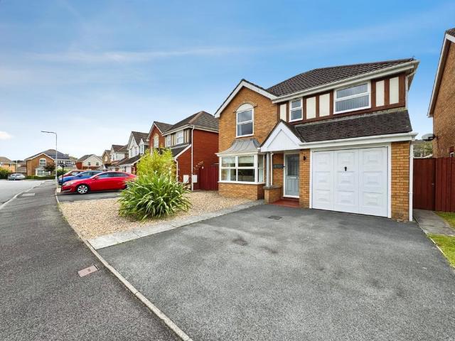 House for sale in Gorseinon, Wales