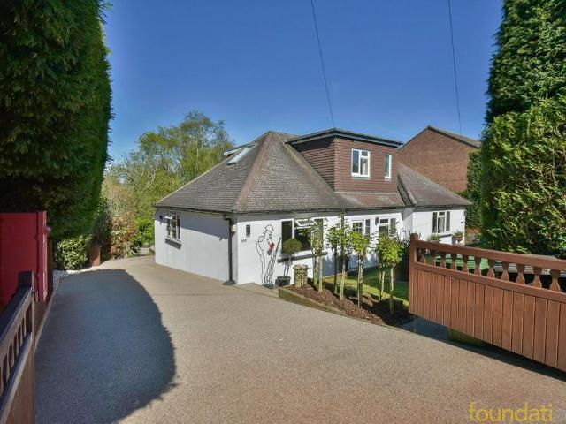 House for sale in Sidley, Heathlands