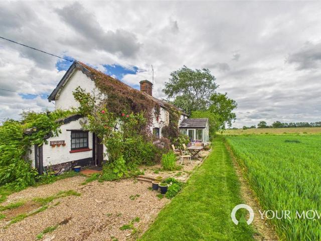 House for sale in Bedingfield, Suffolk