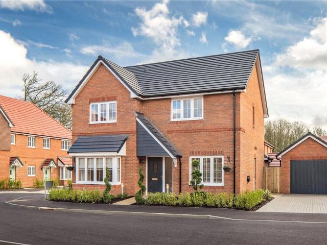 House for sale in Finchampstead