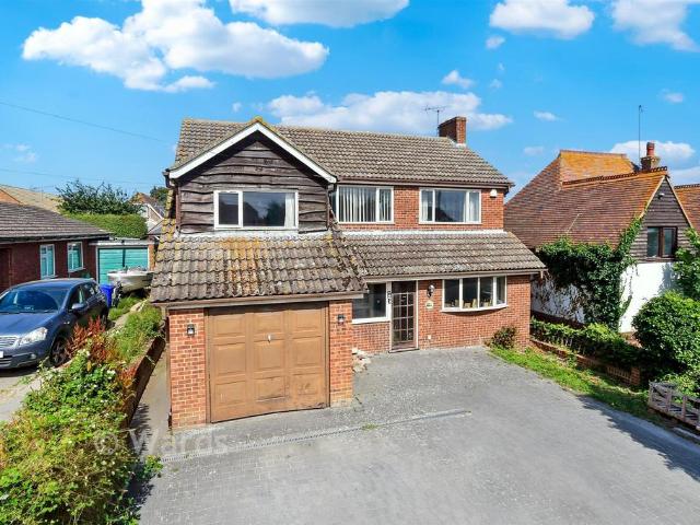 House for sale in Minster-on-Sea, Oad Street