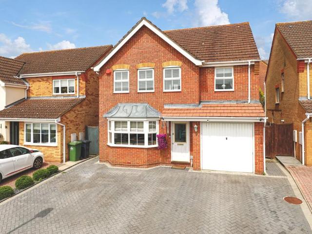 House for sale in Hammond Street, Broxbourne