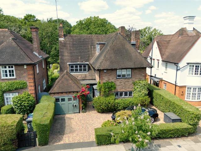House for sale in Hampstead Garden Suburb, Greater London