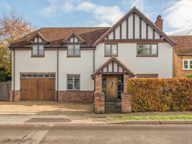 House for sale in Hart, Hampshire