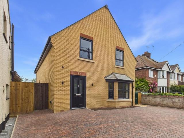 House for sale in Huntingdon, Cambridgeshire