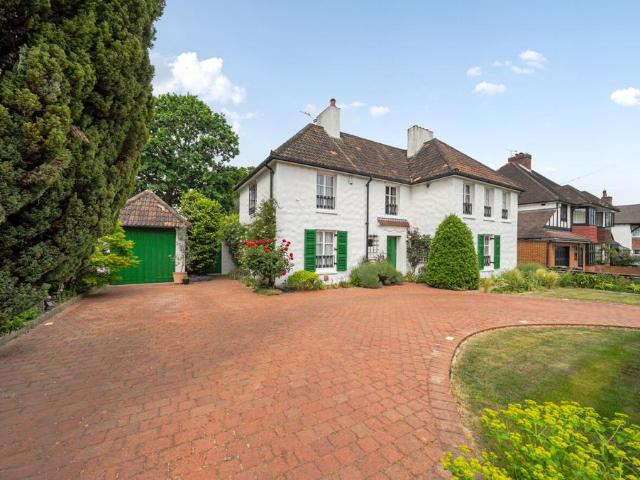 House for sale in St Mary Cray, Greater London