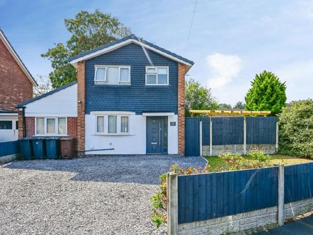 House for sale in Kennessee Green, Maghull