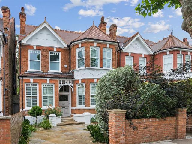 House for sale in Mapesbury, Greater London