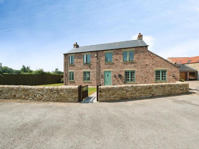 House for sale in Elmton, East Midlands