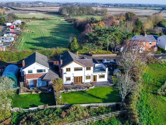 House for sale in North Meols, Roby Mill