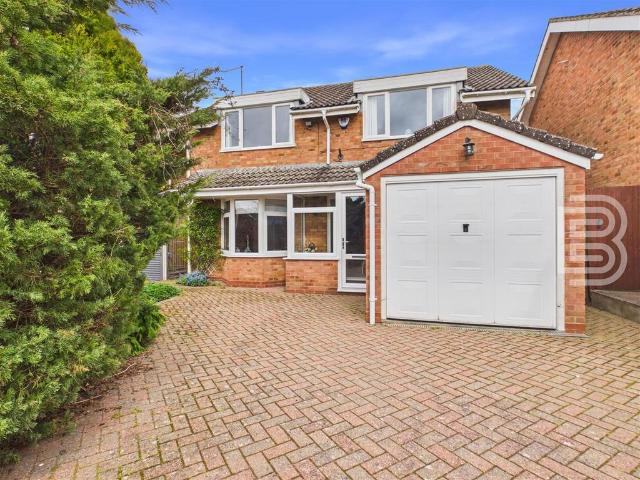 House for sale in New Bilton, Warwickshire