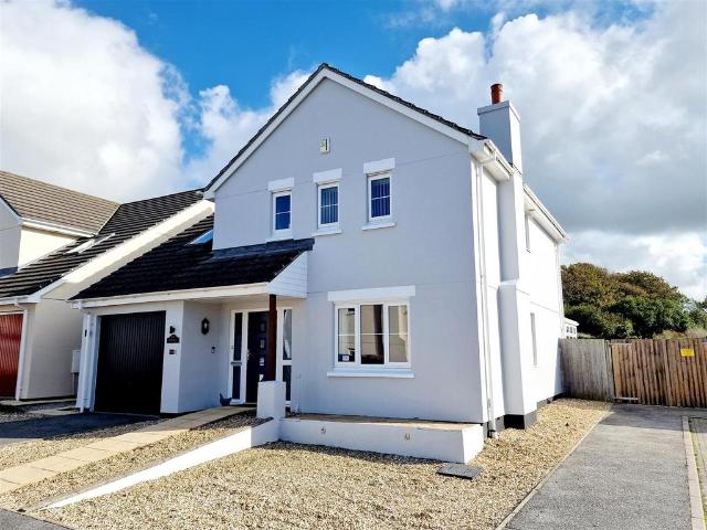 House for sale in Newquay, Cornwall