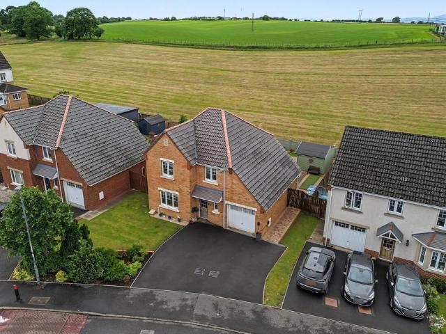 House for sale in Glenboig, Scotland
