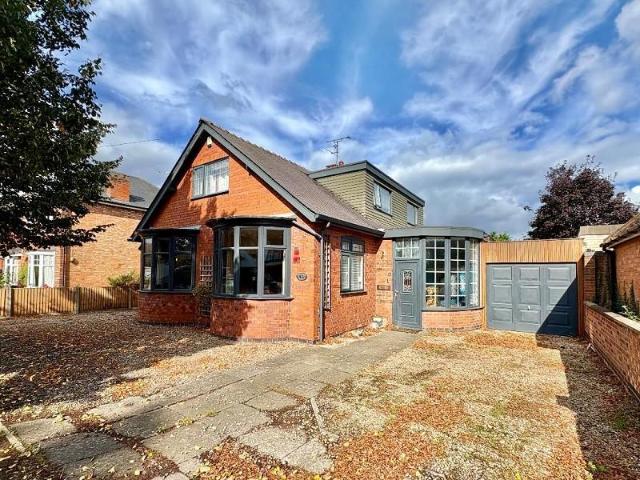 House for sale in Glen Parva, Blaby
