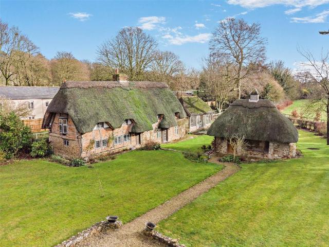 House for sale in Lambourn, West Berkshire