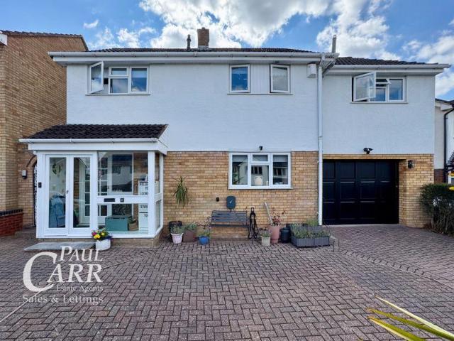 House for sale in Four Oaks, Four Oaks