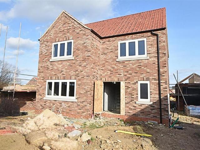 House for sale in Laceby