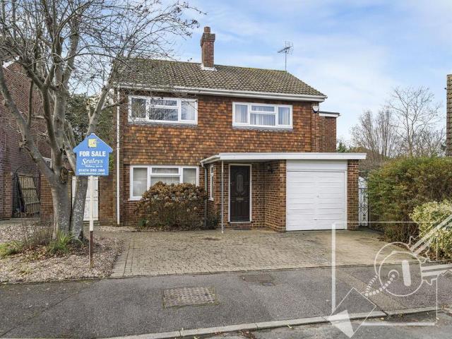 House for sale in New Barn, Dartford