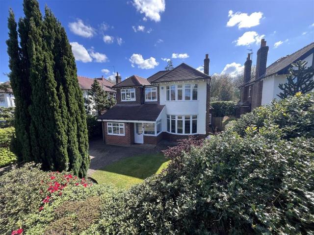 House for sale in Wilmslow Park, Wilmslow