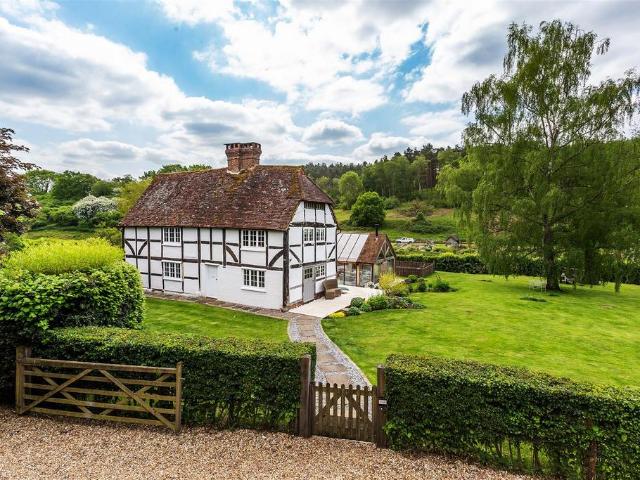 House for sale in Albury, Westborough