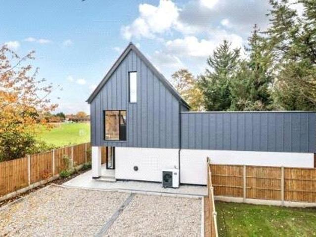 House for sale in Westfield, Woking
