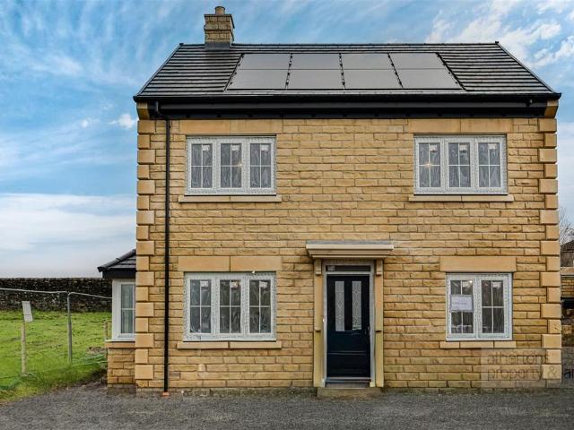 House for sale in Worsthorne, Burnley