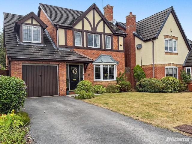 House for sale in Preston Brook