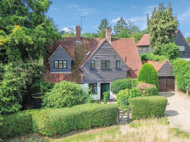 House for sale in Heronsgate, Three Rivers