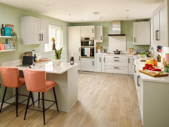 House for sale in Frinton and Walton, Dale Hill