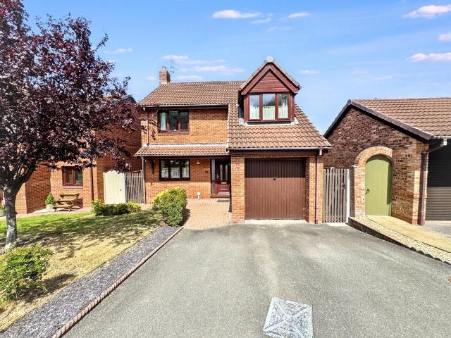 House for sale in Abergele, Wales