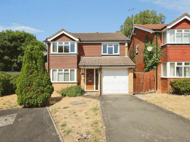House for sale in Friday Street, Eastbourne