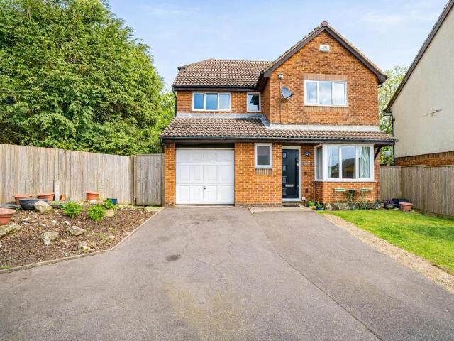 House for sale in Silverhill Park, Guestling Green