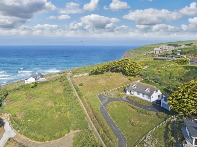 House for sale in Mawgan-in-Pydar, Trenance