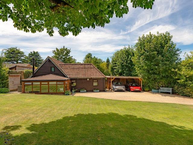 House for sale in Stone Edge Batch, Tickenham