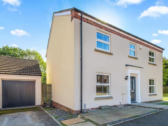 House for sale in Colburn