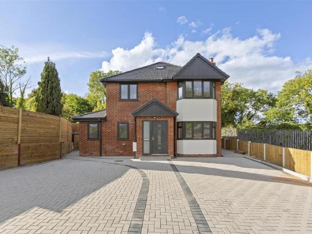 House for sale in High Wycombe Community Board, Tylers Green