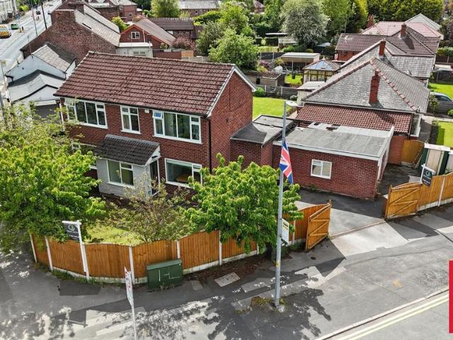 House for sale in Salford, Greater Manchester