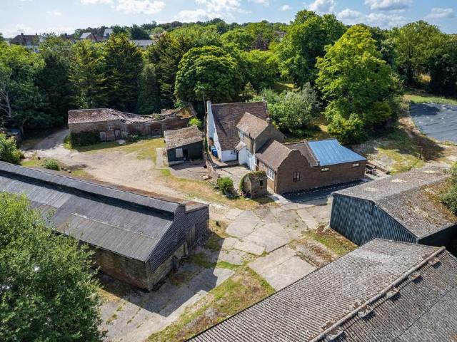 House for sale in Westbrook, Acol