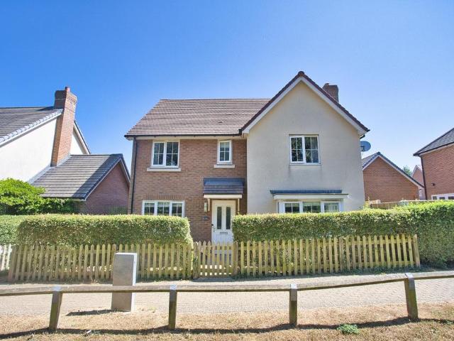 House for sale in Ash, Kent