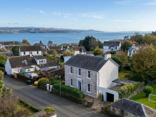 House for sale in Auchamore, Dunoon