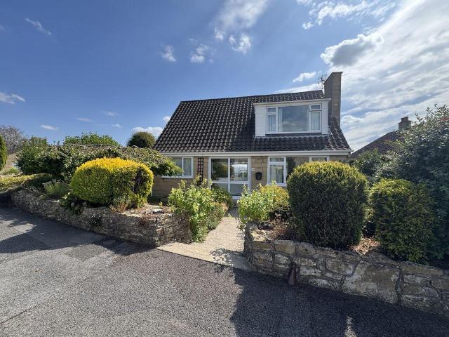 House for sale in Alveston