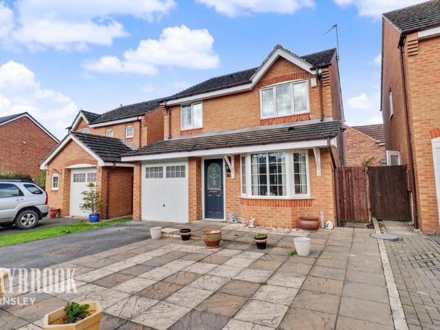 House for sale in South Hiendley, West Yorkshire