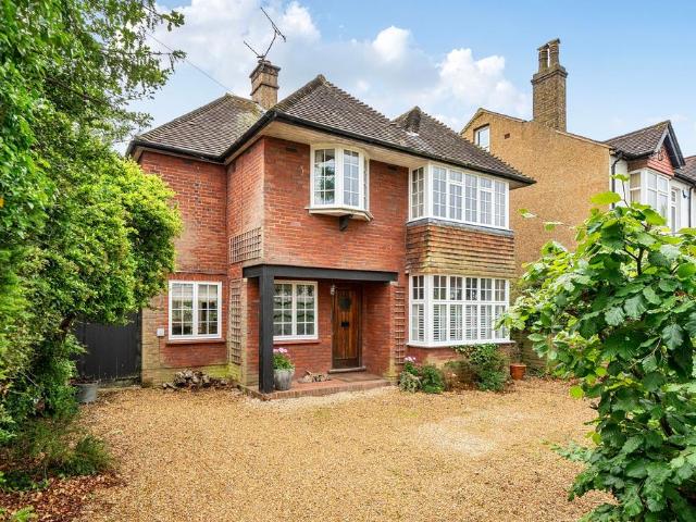 House for sale in Manor Park, Epsom