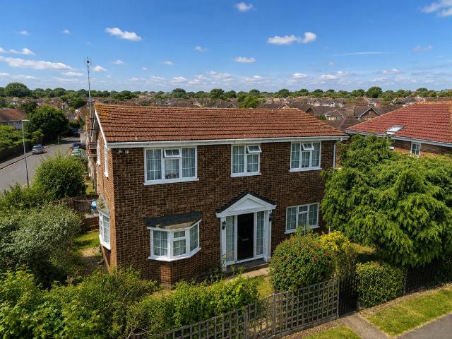 House for sale in Leigh Beck, Essex