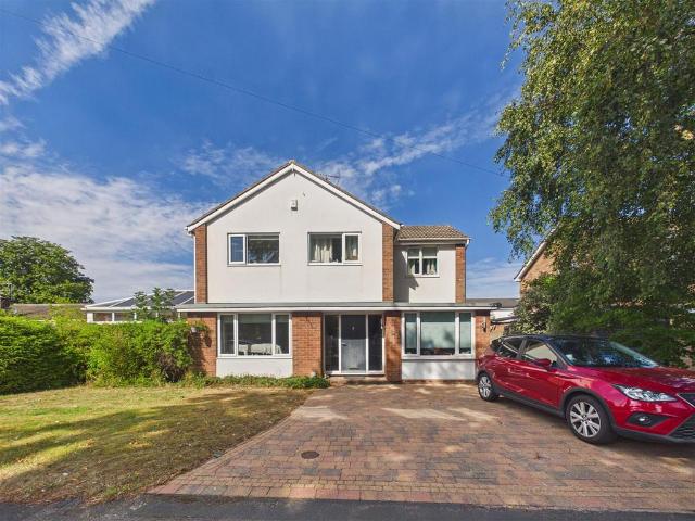House for sale in Elloughton-cum-Brough, Brough